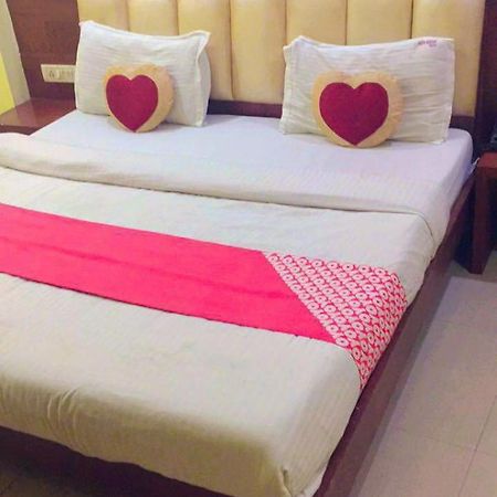 Ever Green Guest House Travel & Pg New Delhi Exterior foto