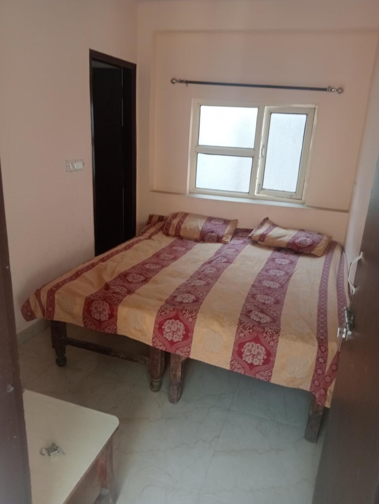 Ever Green Guest House Travel & Pg New Delhi Exterior foto