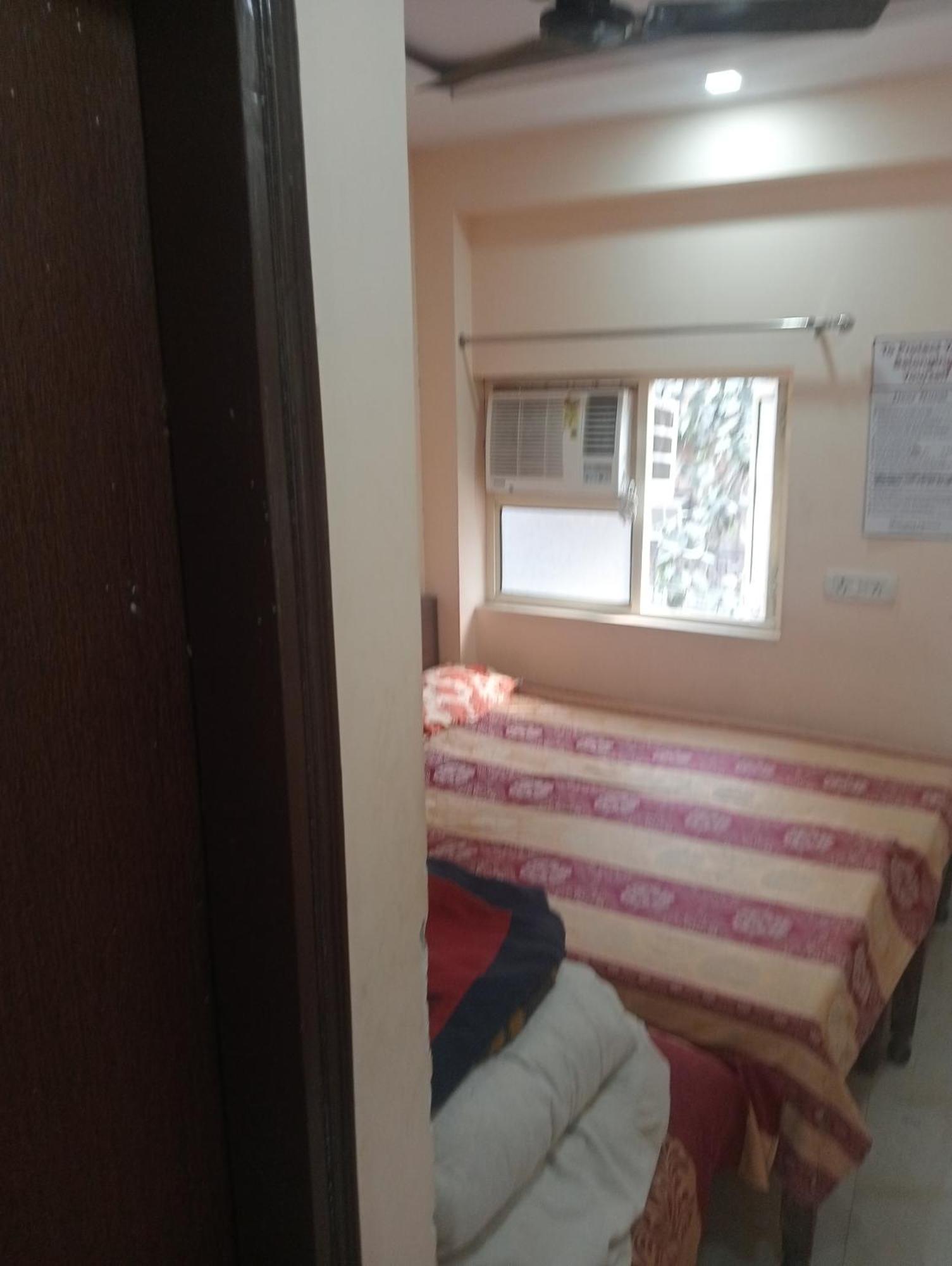 Ever Green Guest House Travel & Pg New Delhi Exterior foto